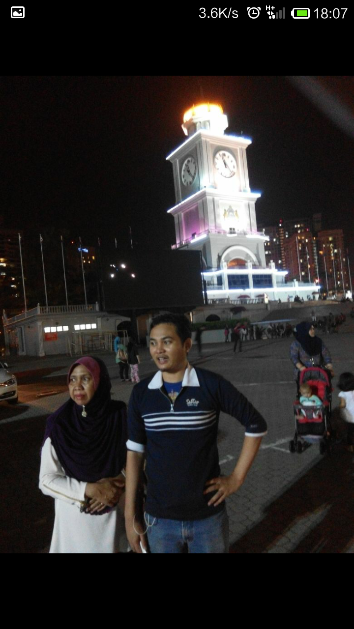 Dataran Bandaraya, JB