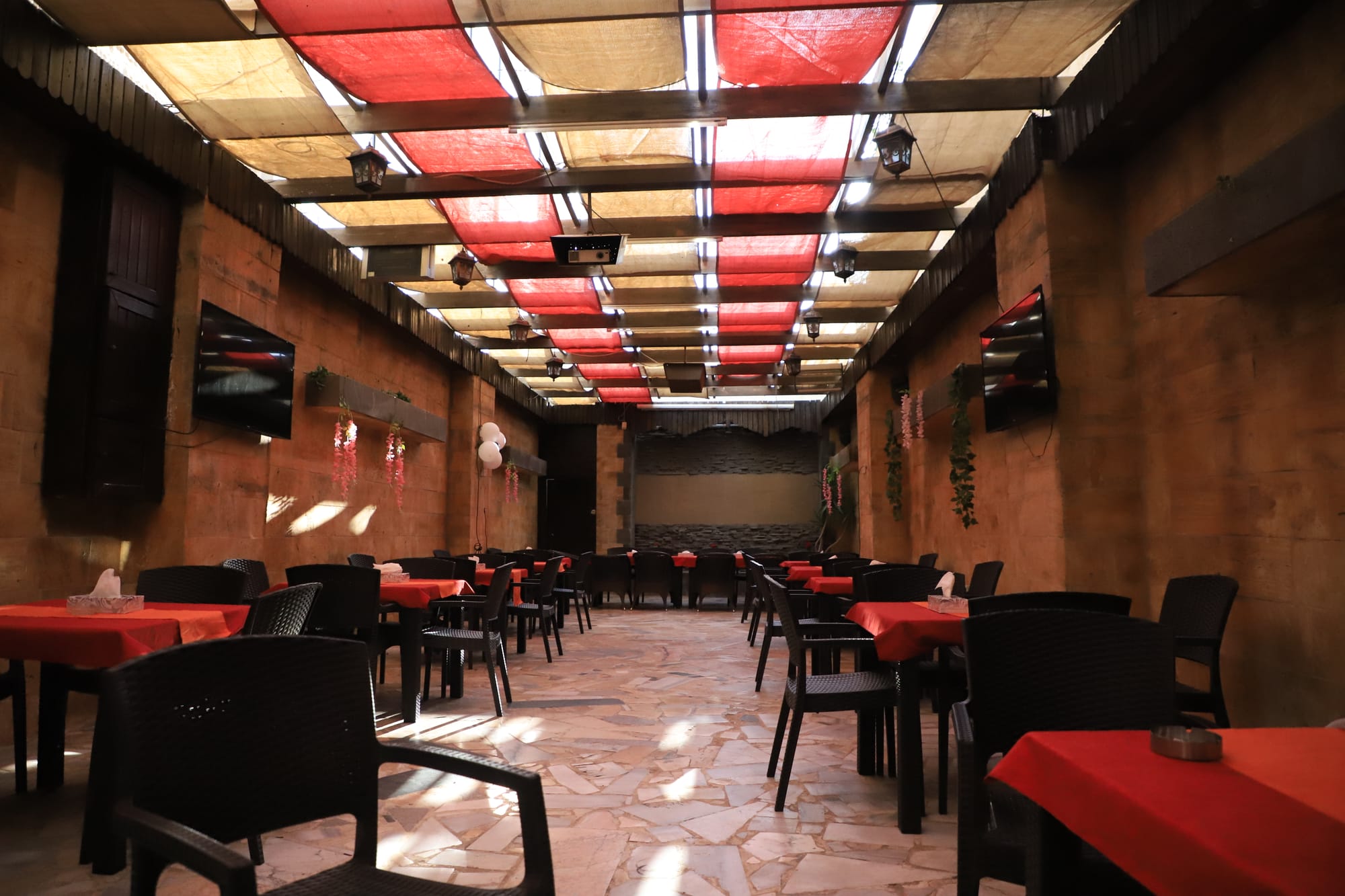 طعام & كافيه