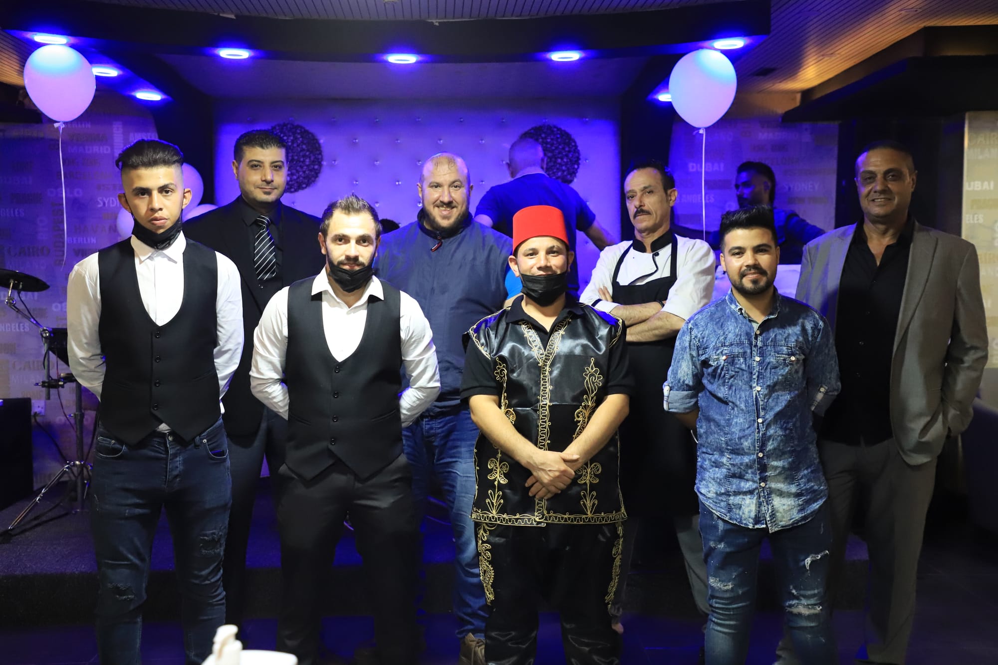 طعام & كافيه