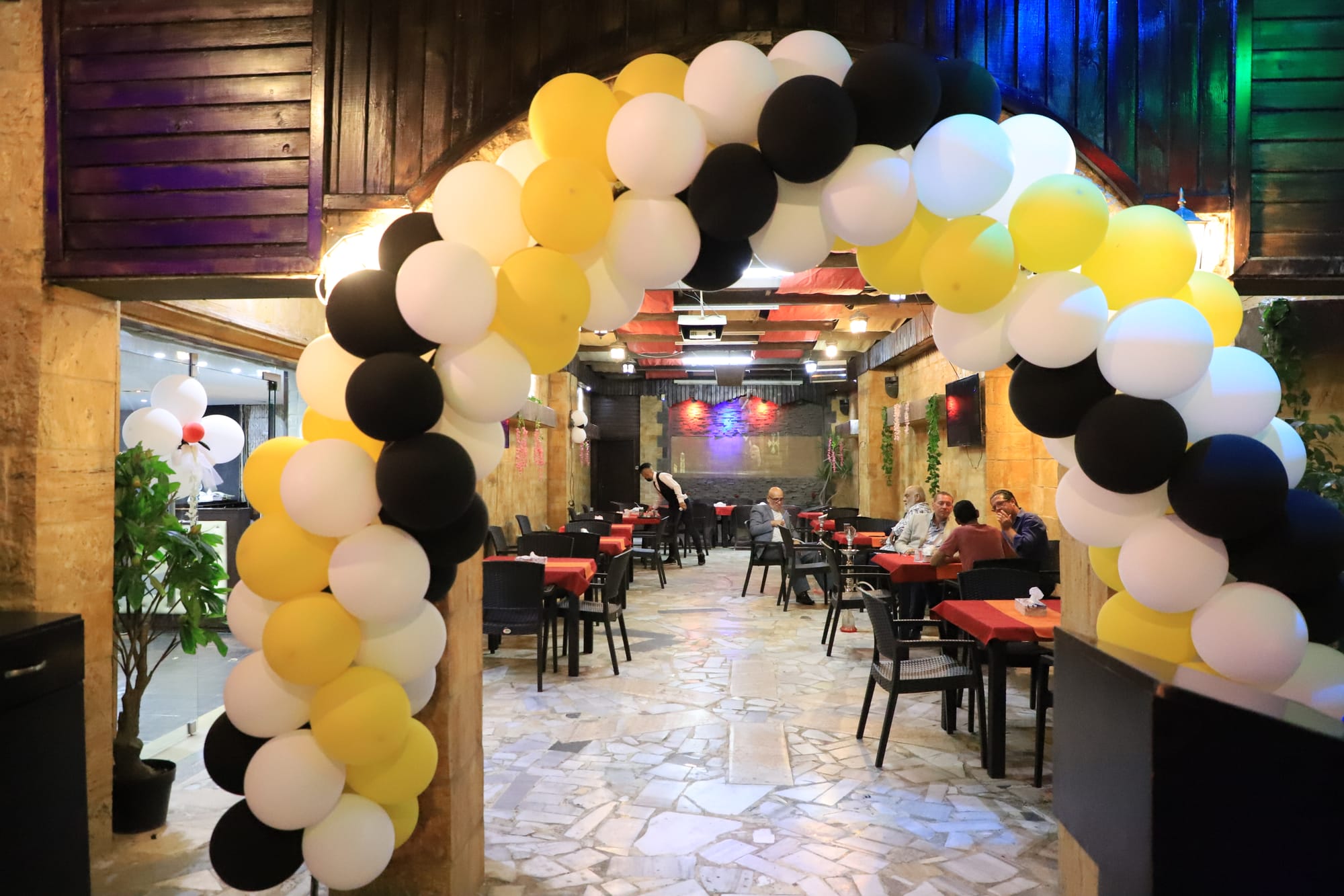 طعام & كافيه