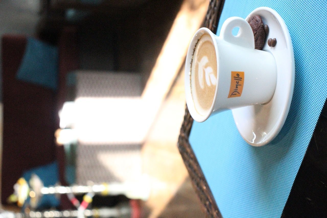 طعام & كافيه