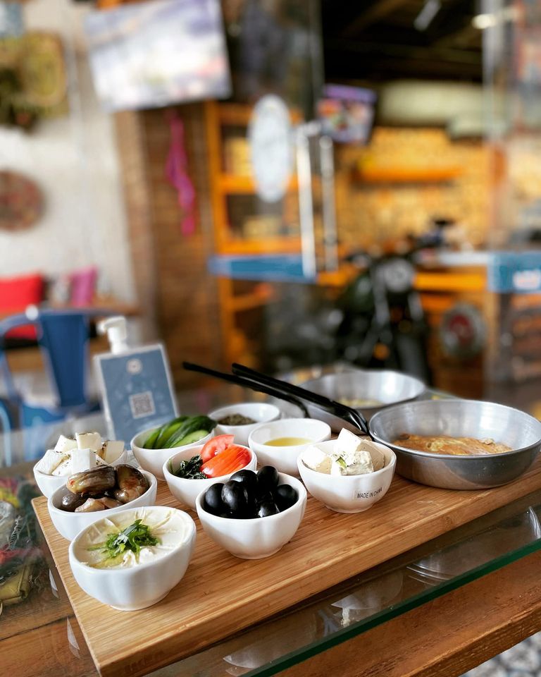 طعام & كافيه