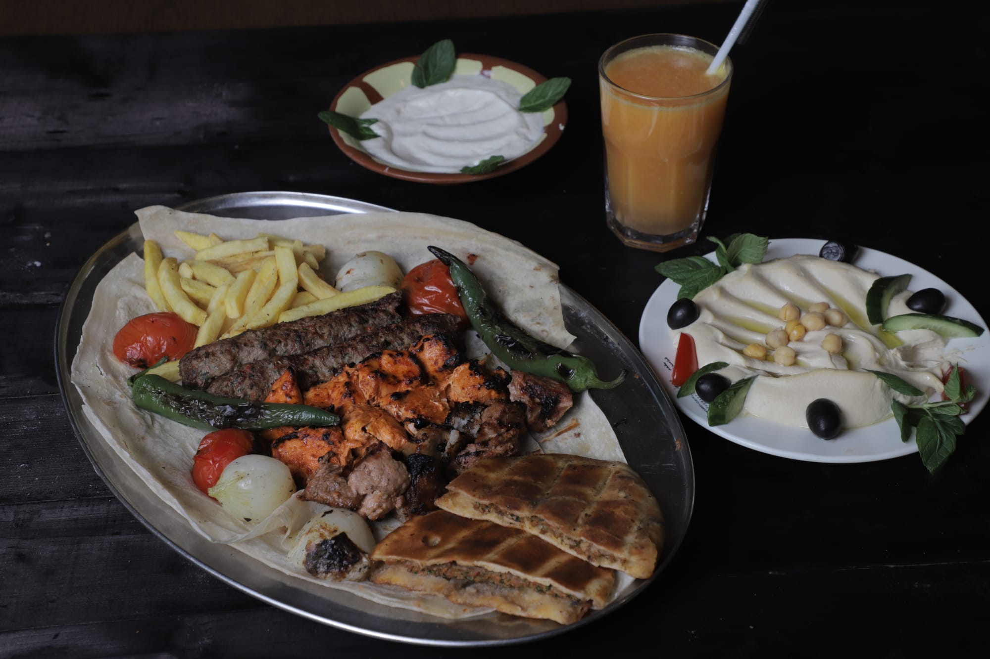 طعام & كافيه