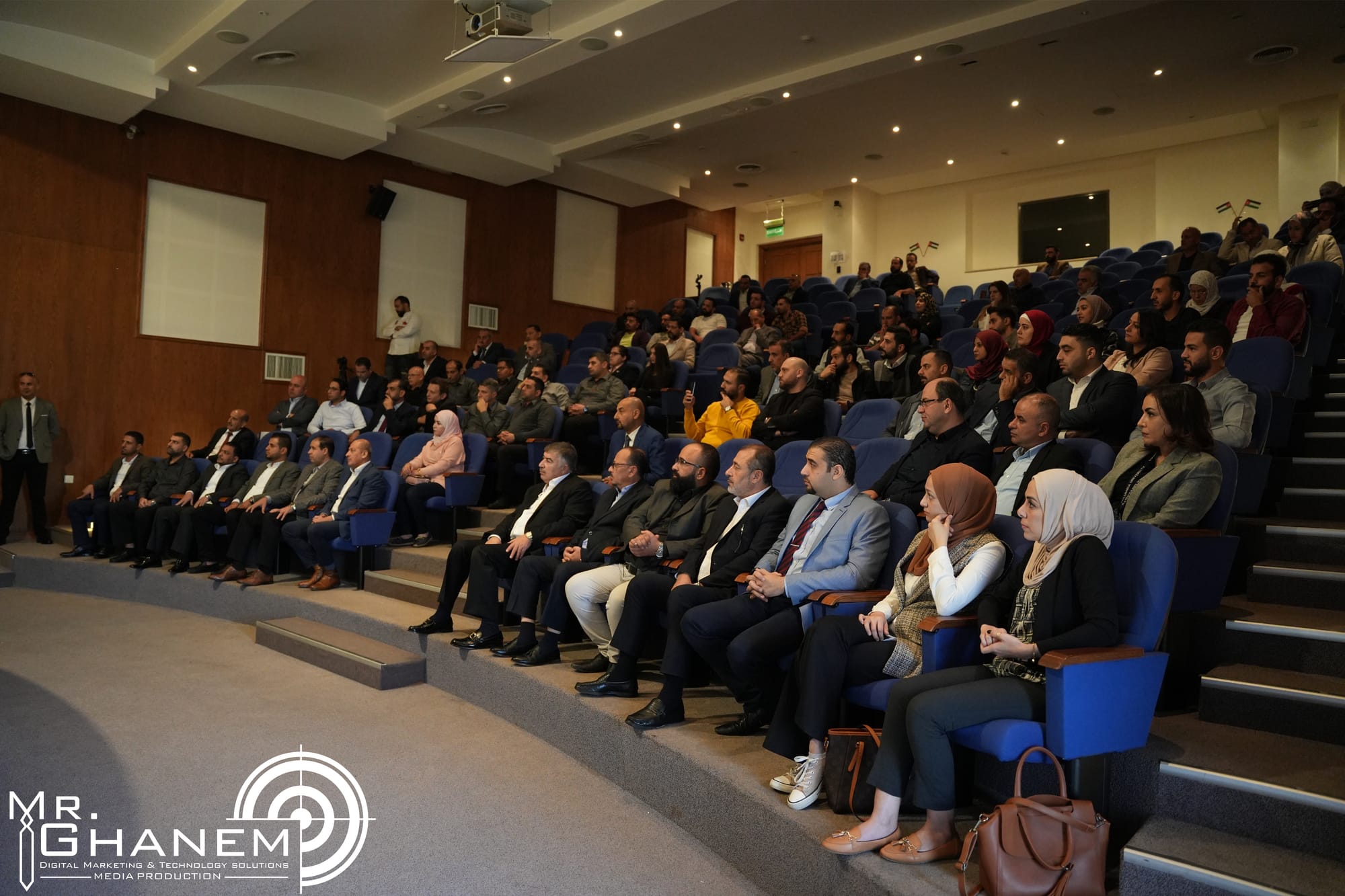 جائزة الثقة و التميز 2022 