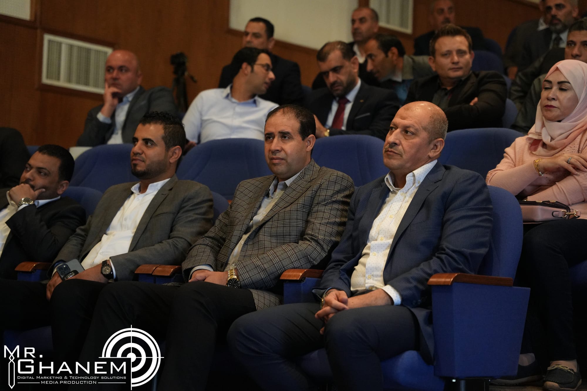 جائزة الثقة و التميز 2022 