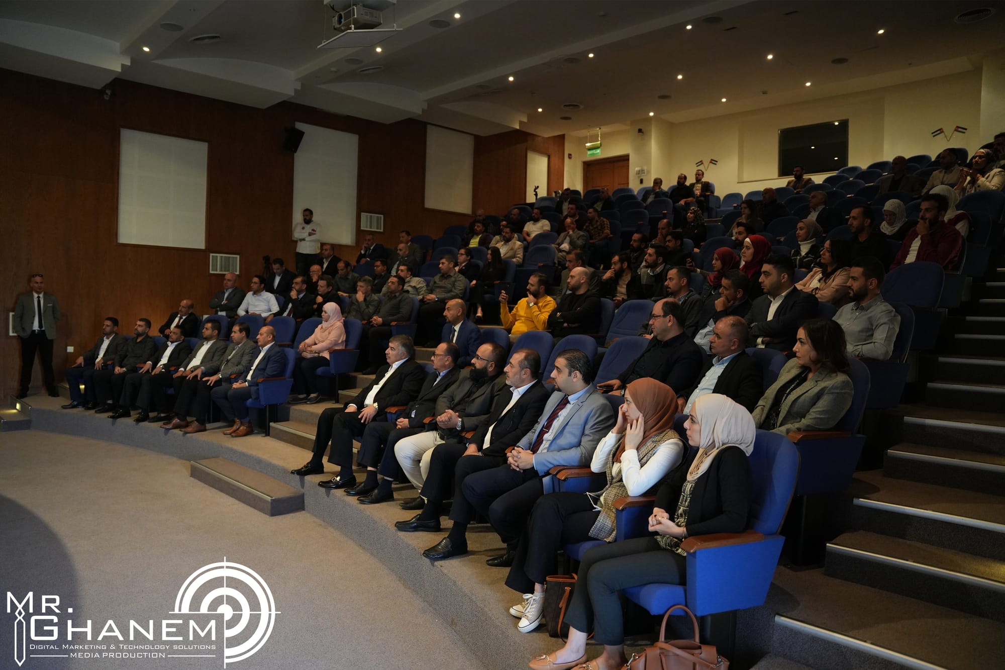 جائزة الثقة و التميز 2022 