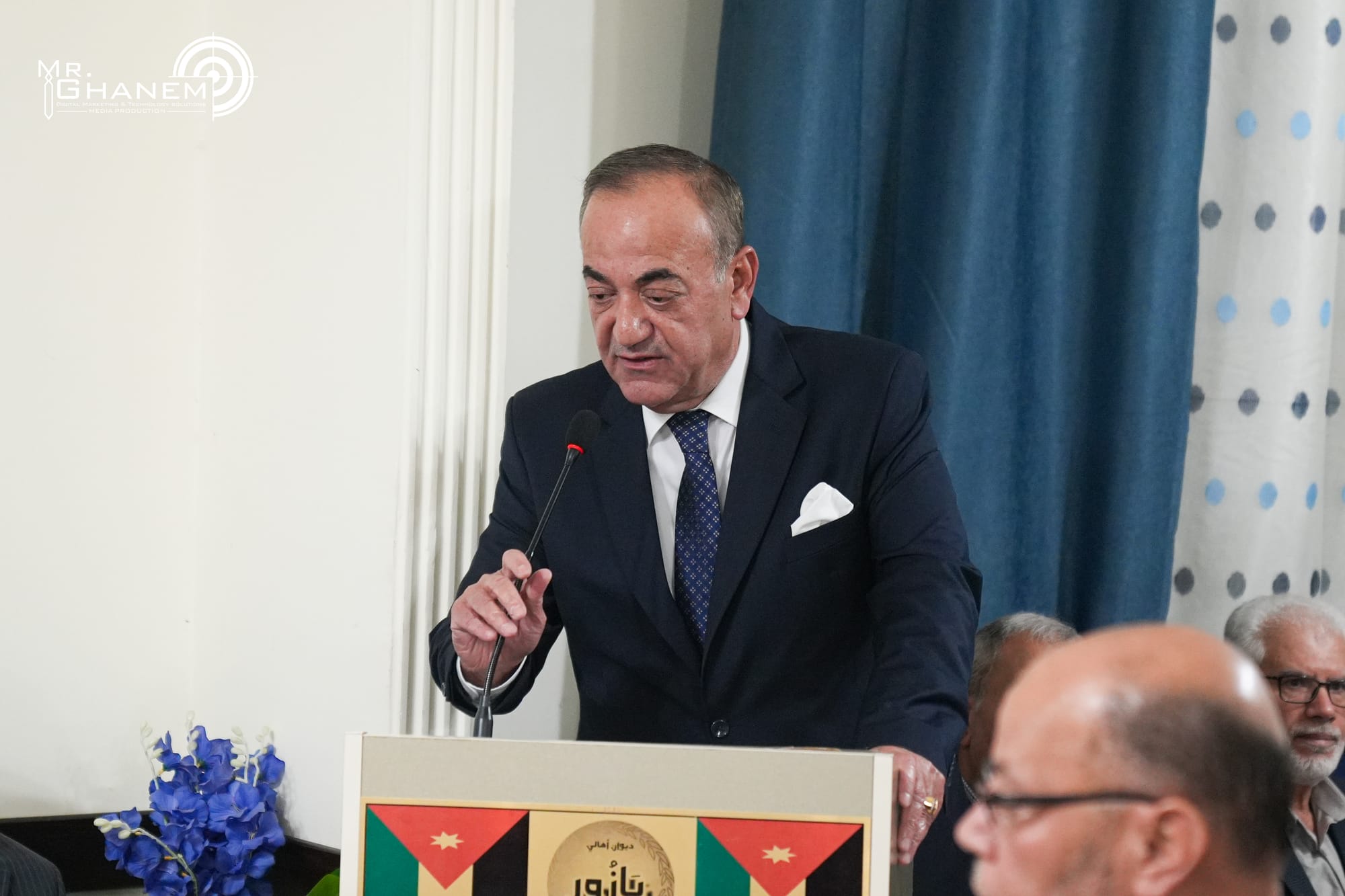 تكريم  سعادة العين عبد الحكيم الهندي في ديوان أهالي ال يازور