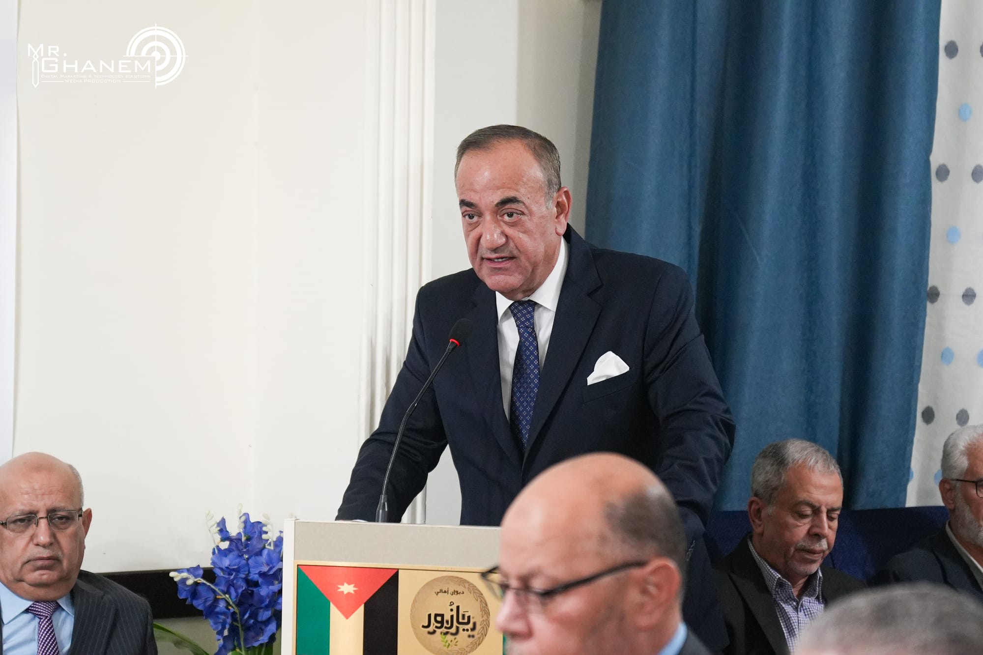 تكريم  سعادة العين عبد الحكيم الهندي في ديوان أهالي ال يازور