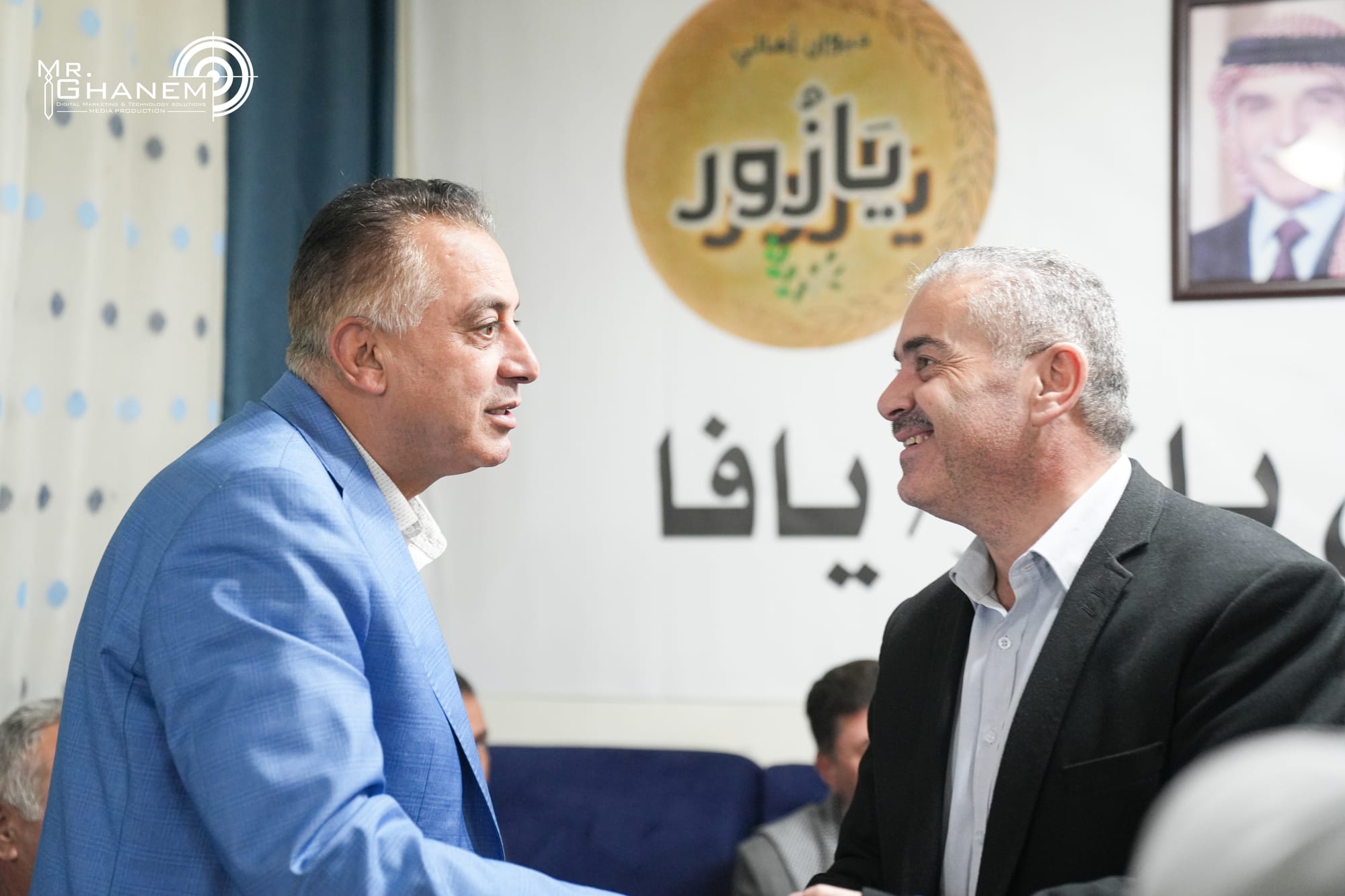 تكريم  سعادة العين عبد الحكيم الهندي في ديوان أهالي ال يازور