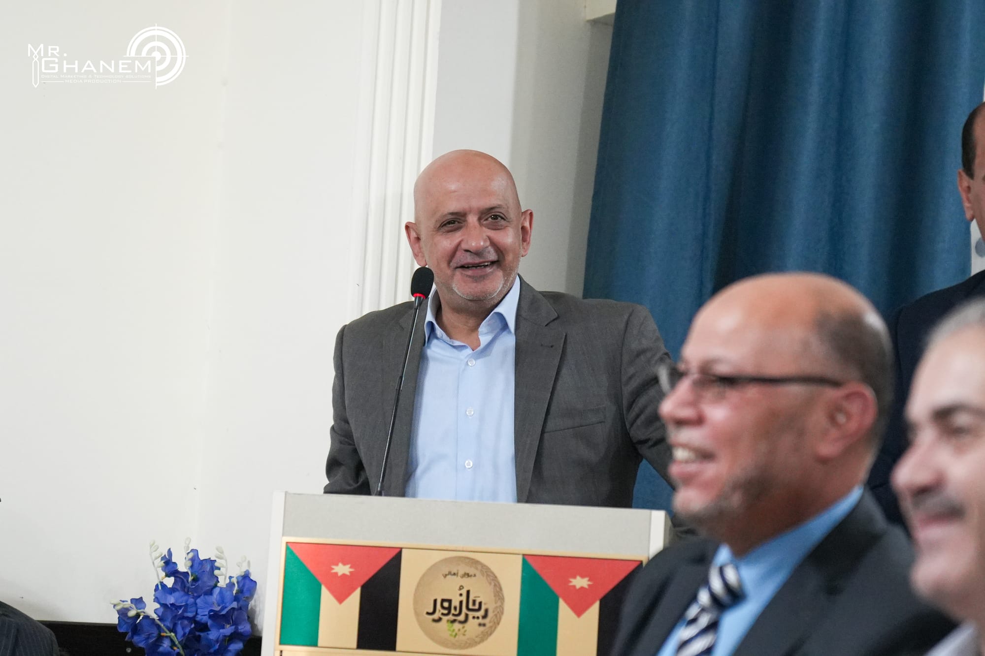 تكريم  سعادة العين عبد الحكيم الهندي في ديوان أهالي ال يازور