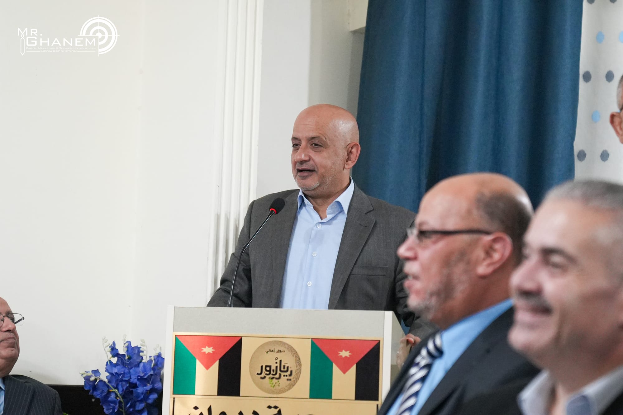 تكريم  سعادة العين عبد الحكيم الهندي في ديوان أهالي ال يازور