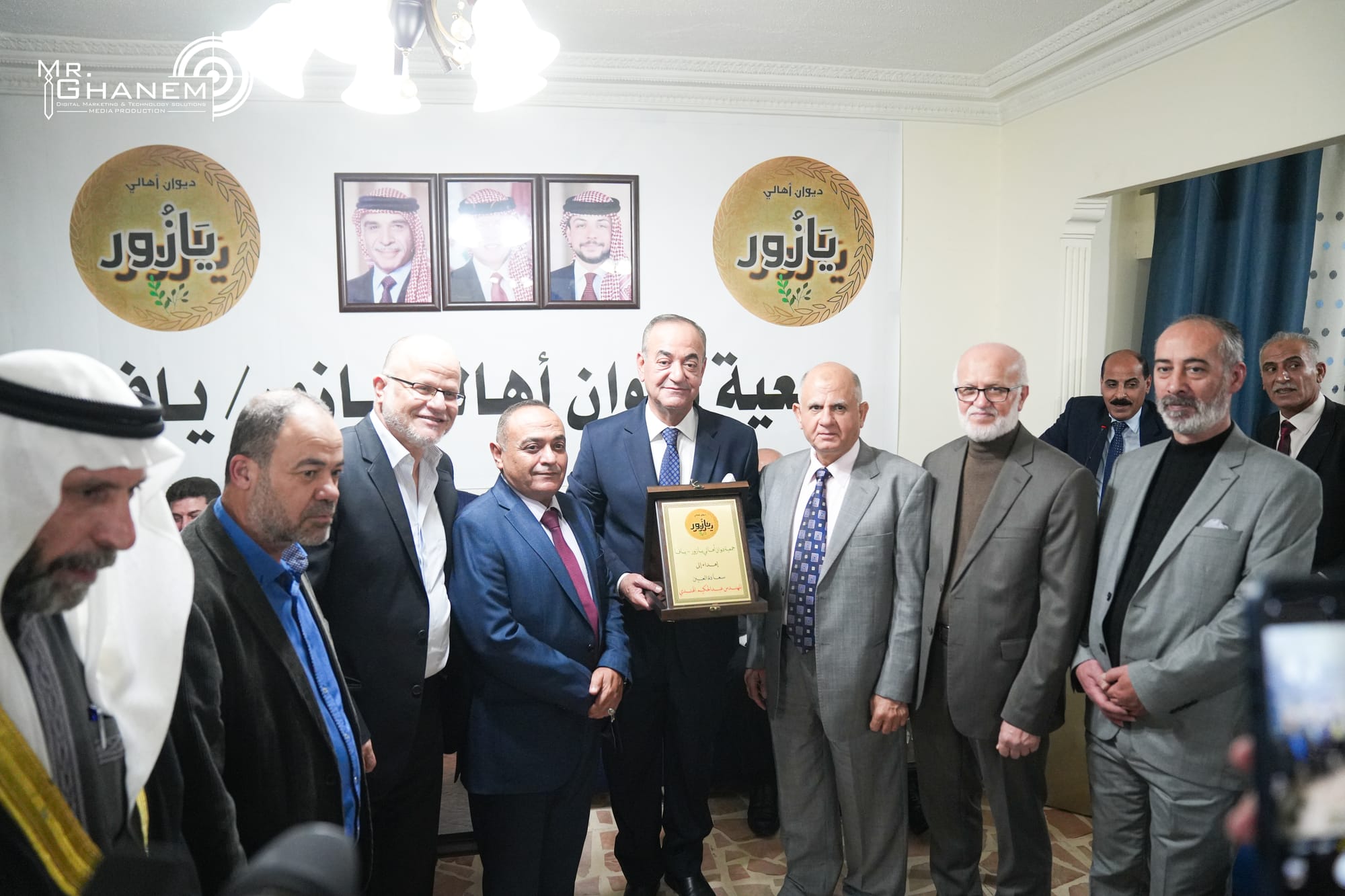 تكريم  سعادة العين عبد الحكيم الهندي في ديوان أهالي ال يازور