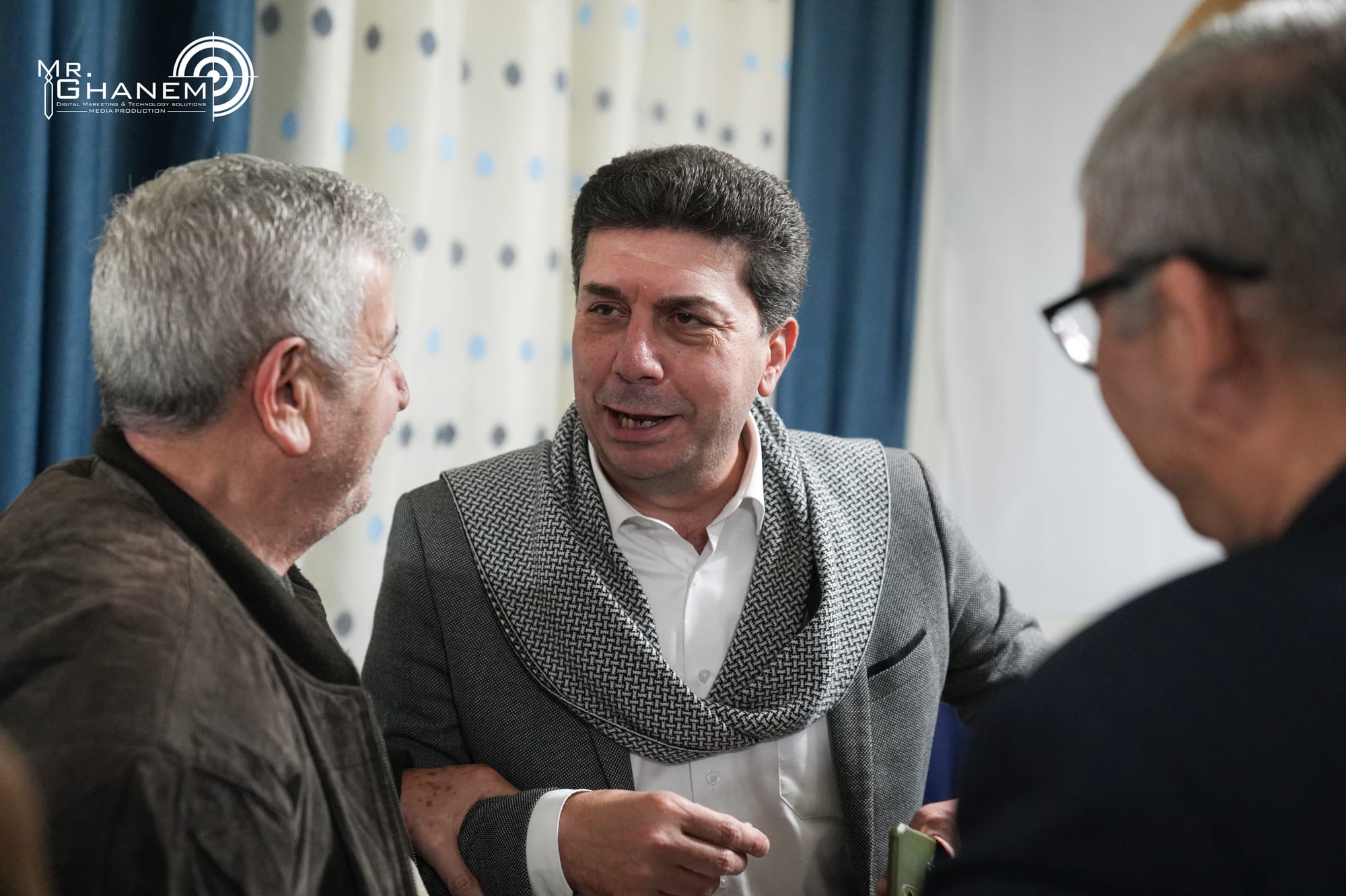 تكريم  سعادة العين عبد الحكيم الهندي في ديوان أهالي ال يازور