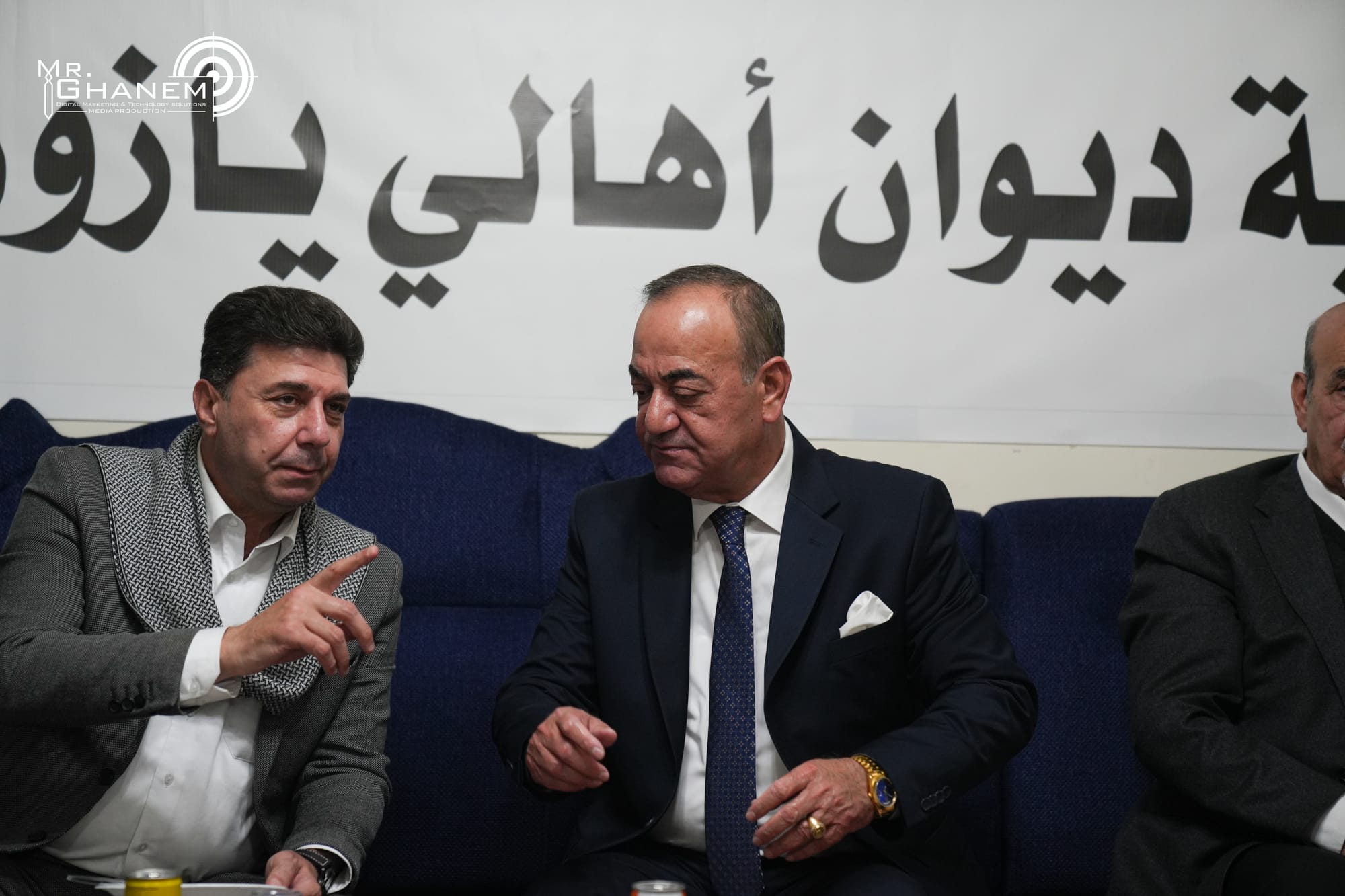 تكريم  سعادة العين عبد الحكيم الهندي في ديوان أهالي ال يازور