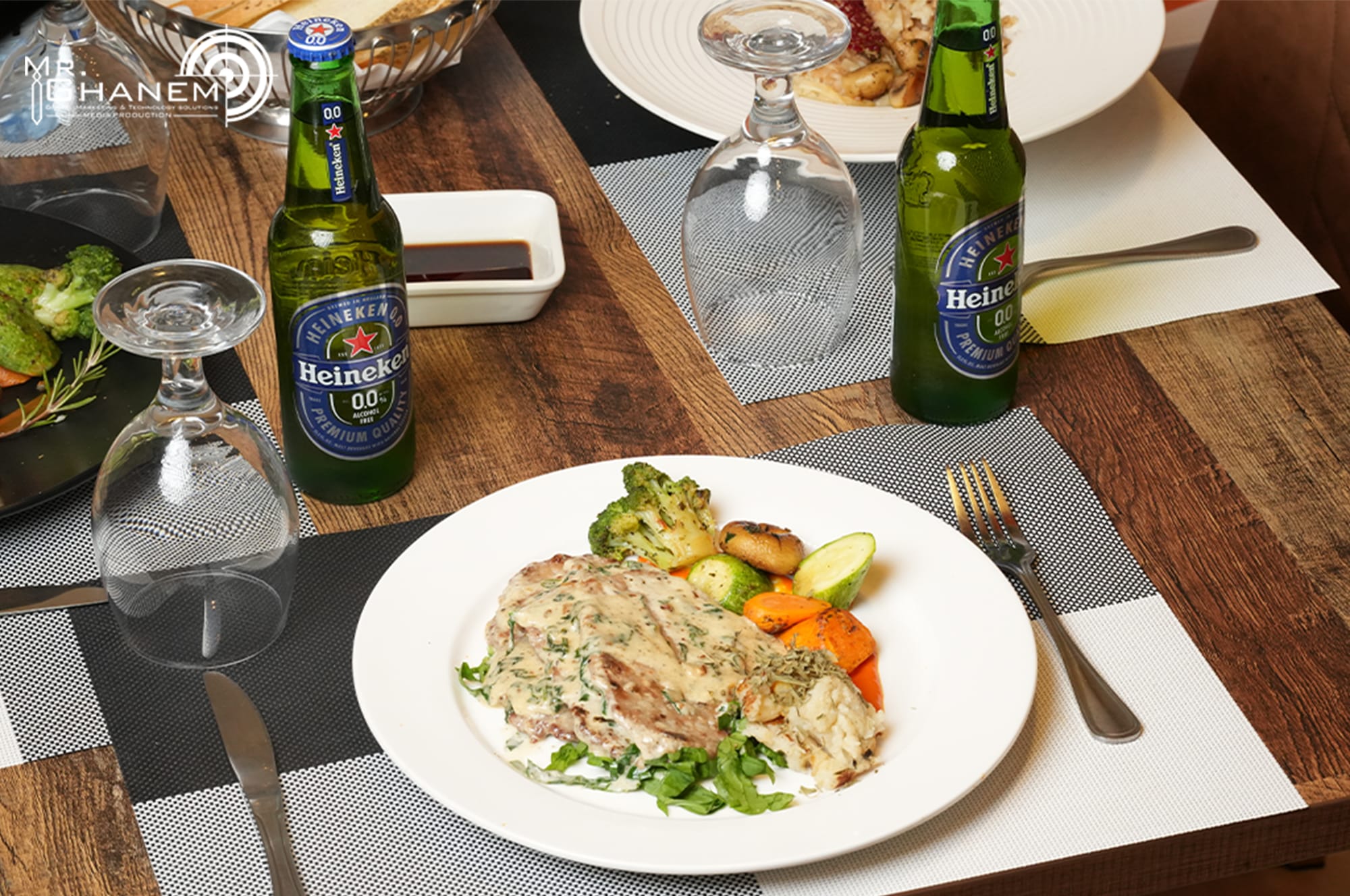 طعام & كافيه