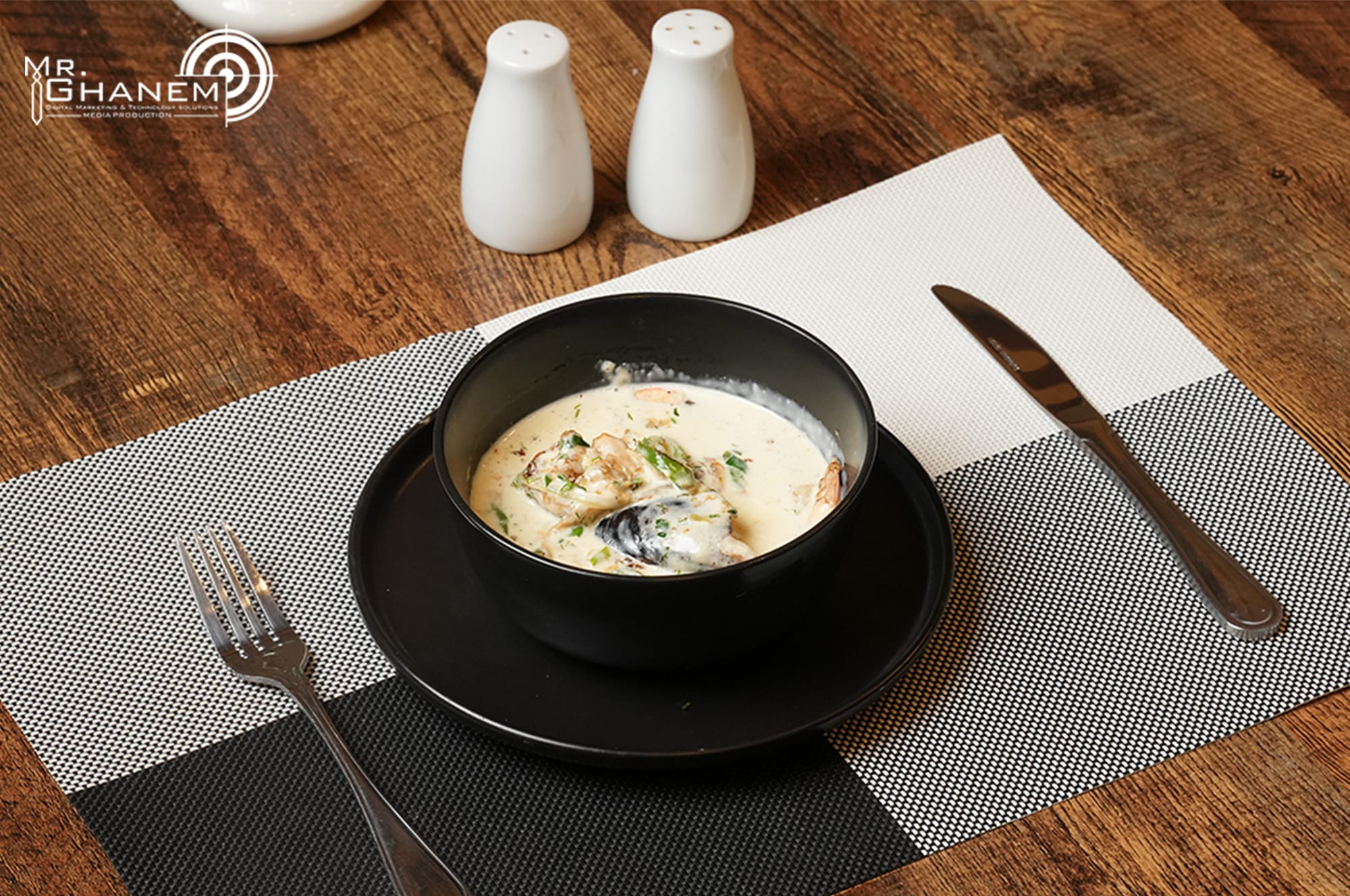 طعام & كافيه