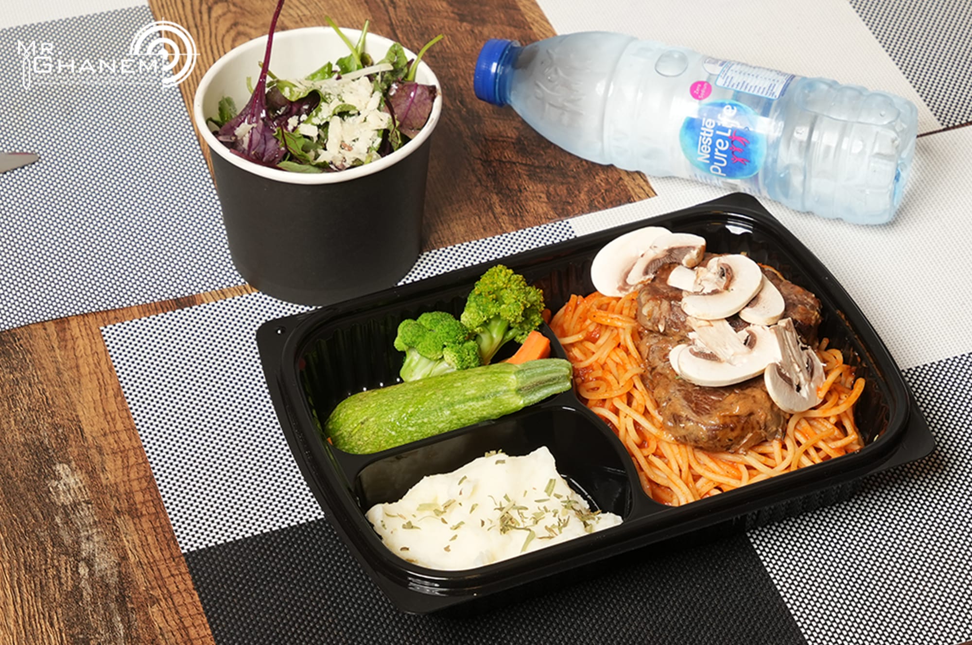 طعام & كافيه