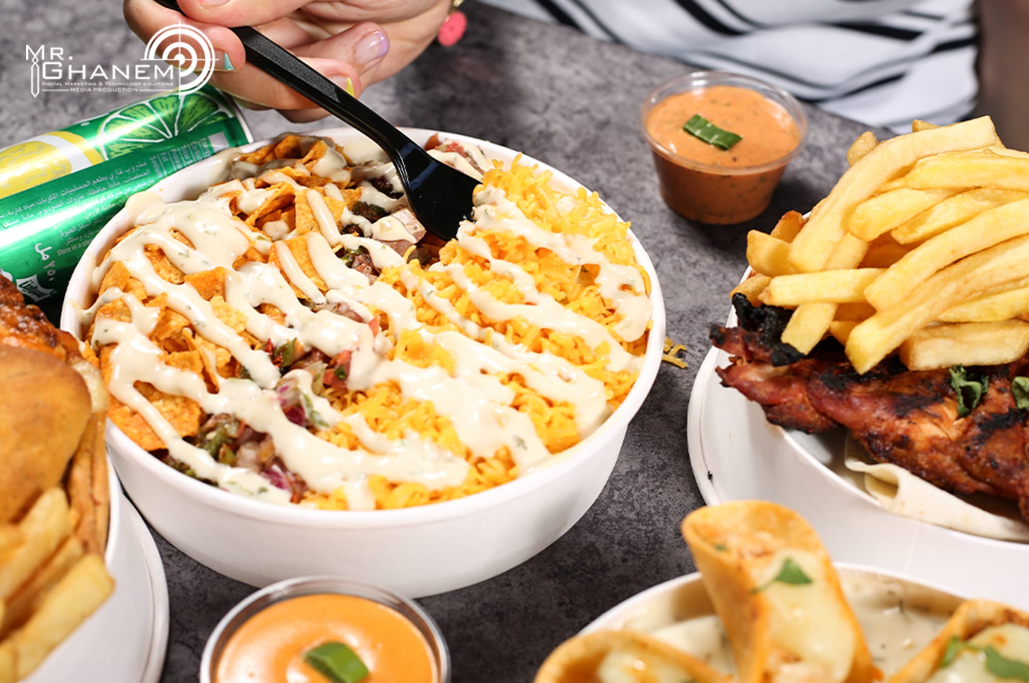 طعام & كافيه