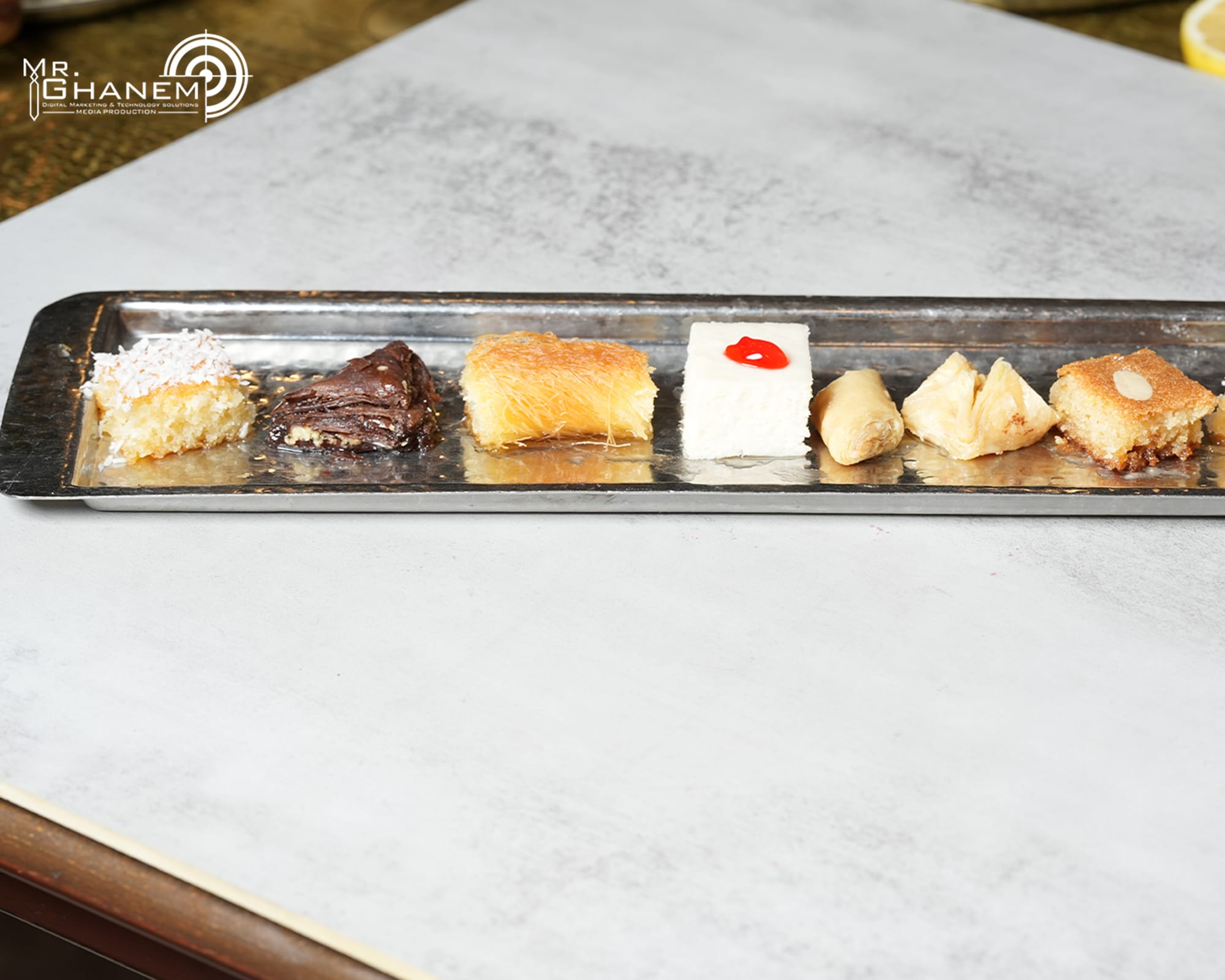 طعام & كافيه