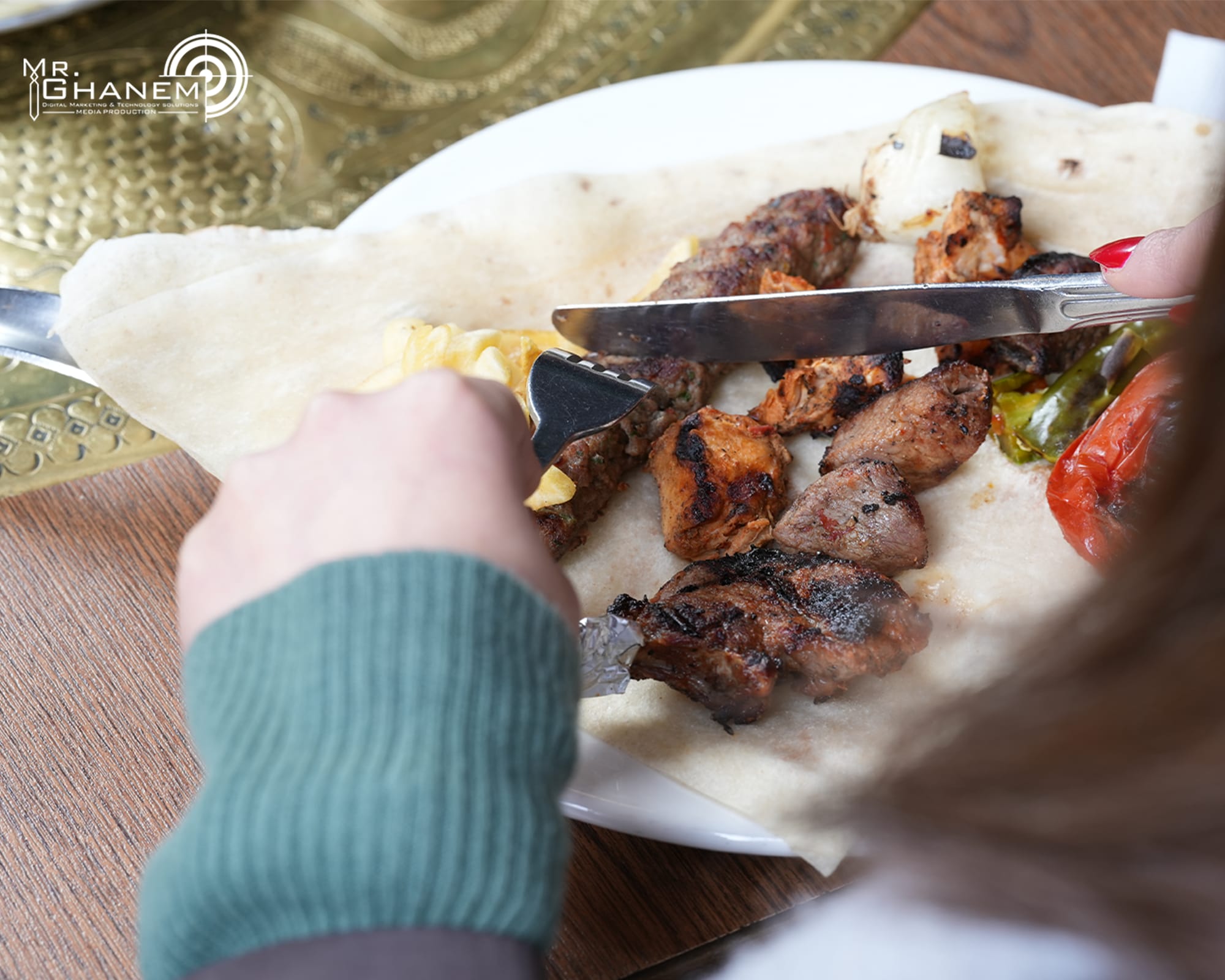 طعام & كافيه