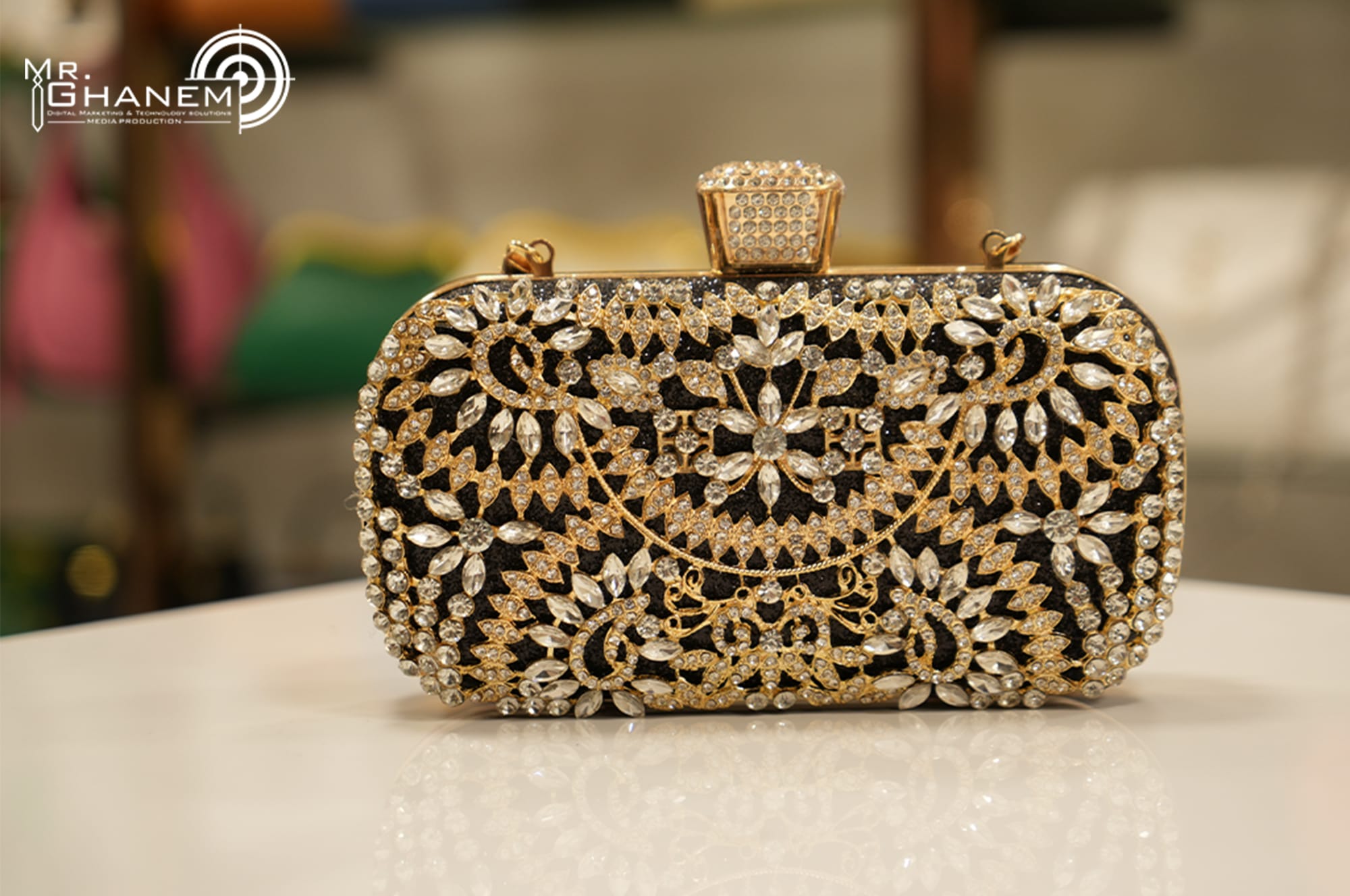 ألبسة و إكسسوارات 