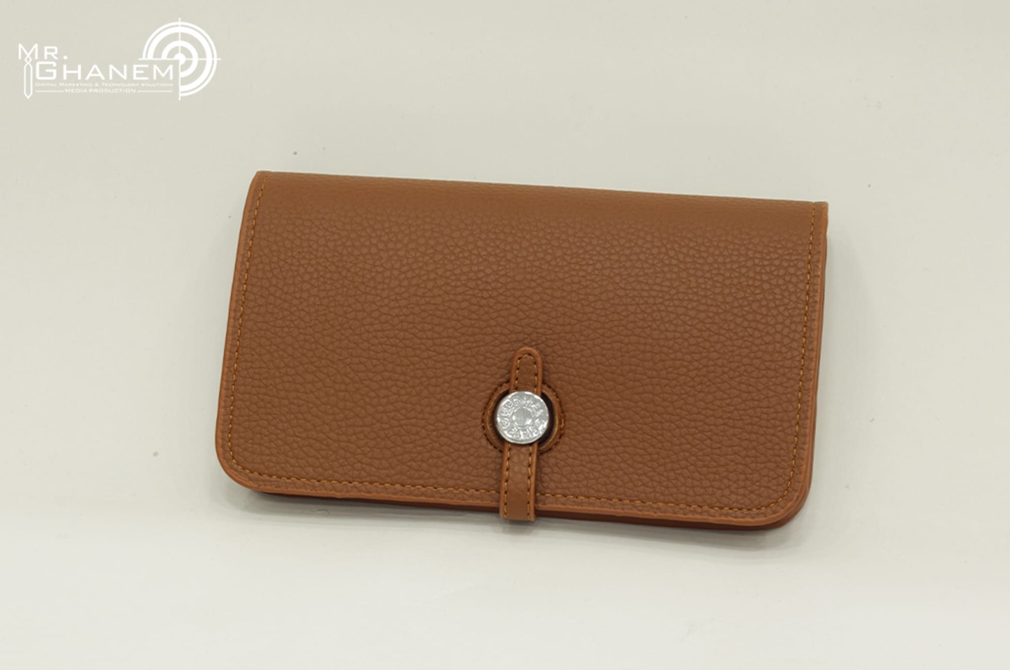 ألبسة و إكسسوارات 