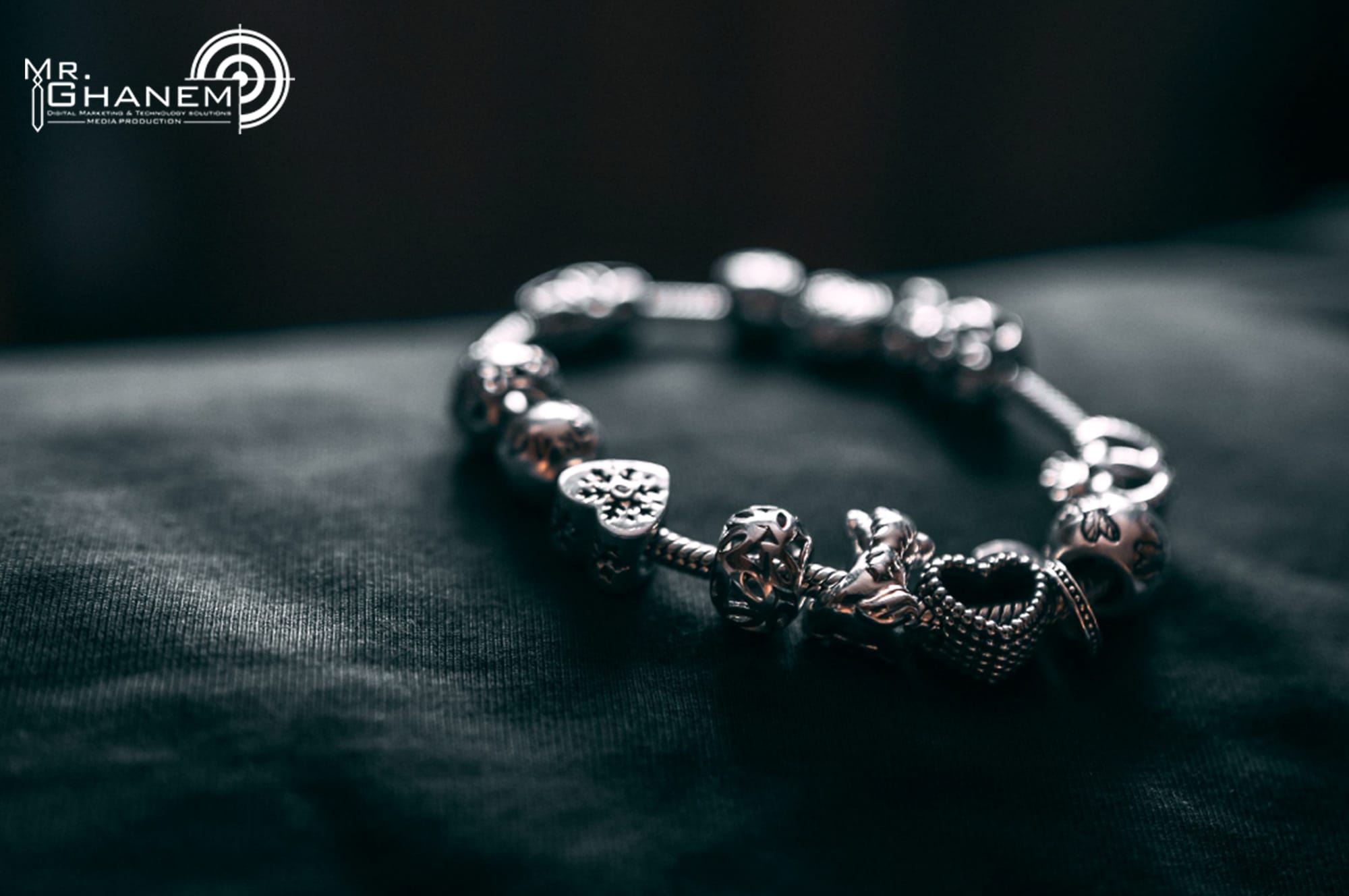 ألبسة و إكسسوارات 