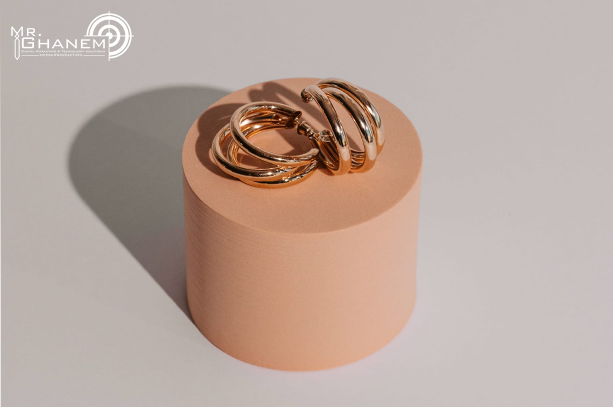 ألبسة و إكسسوارات 