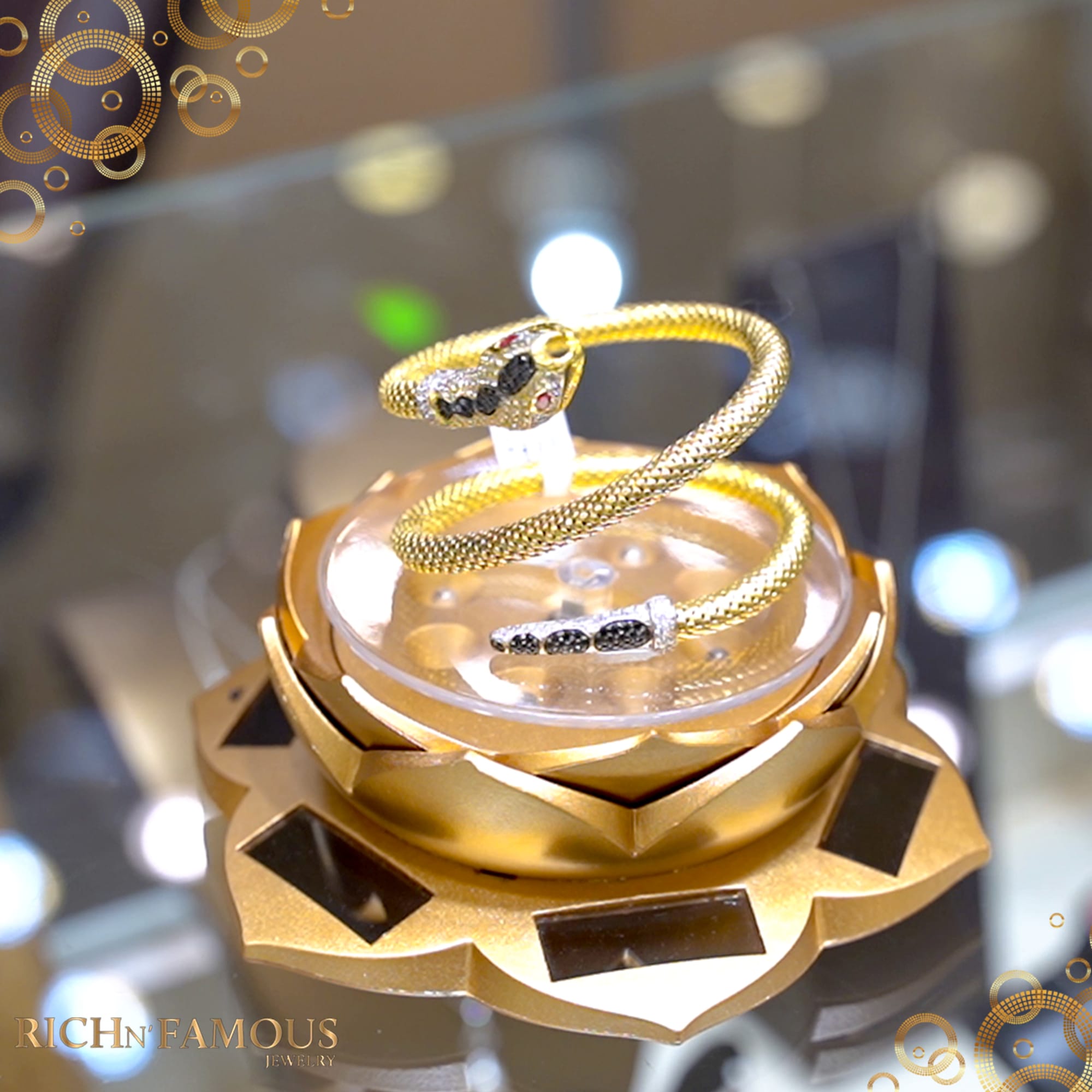 أكسسوارات و عطور