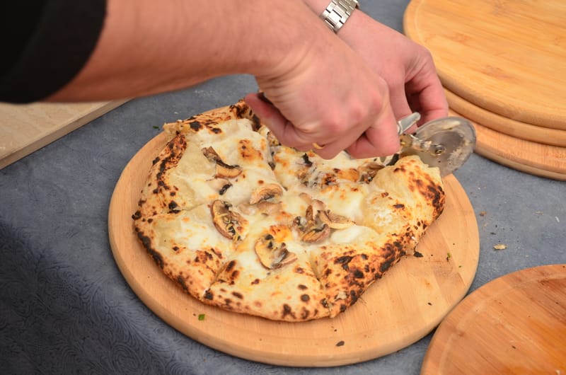 חגיגת פיצות מהטאבון