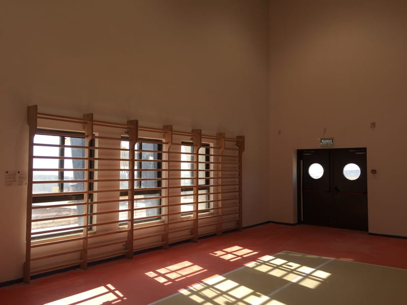 מיתרים - אולם ספורט ותרבות