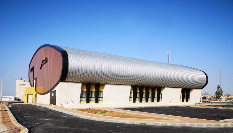 מיתרים - אולם ספורט ותרבות