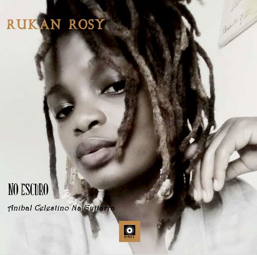 Rukan Rosy-No Escuro