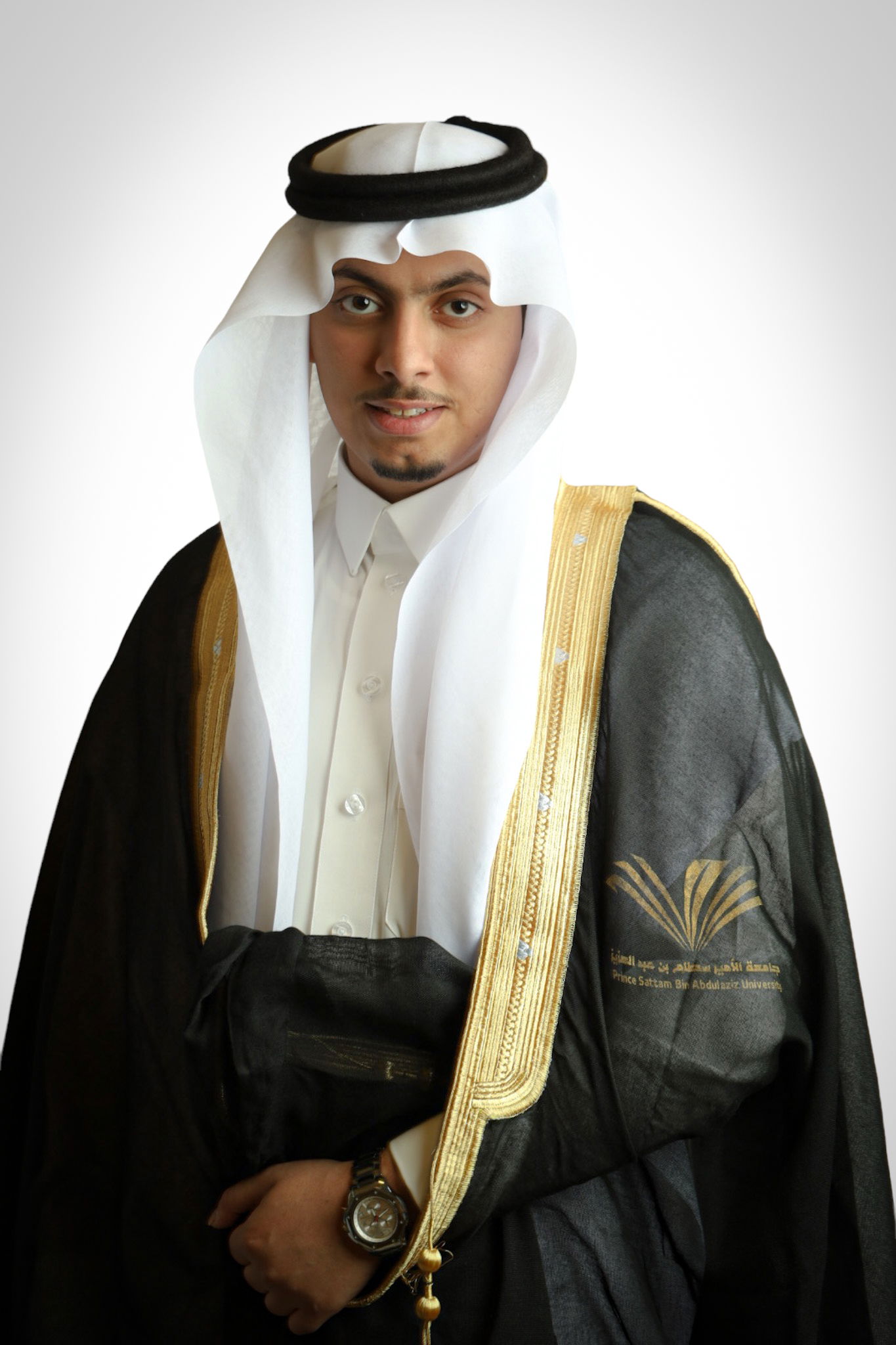 خريجيين كلية الصيدلة