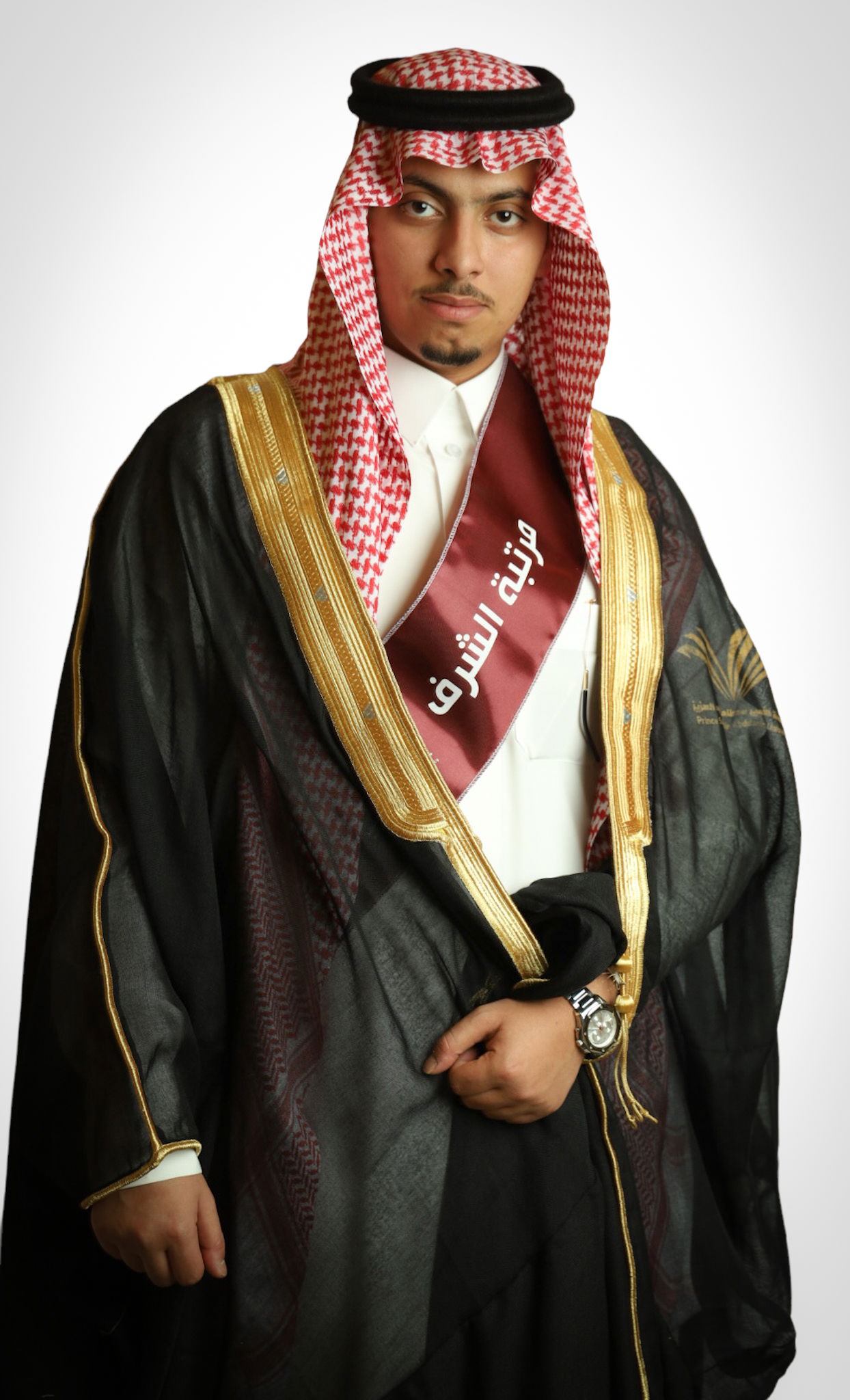 خريجيين كلية الصيدلة