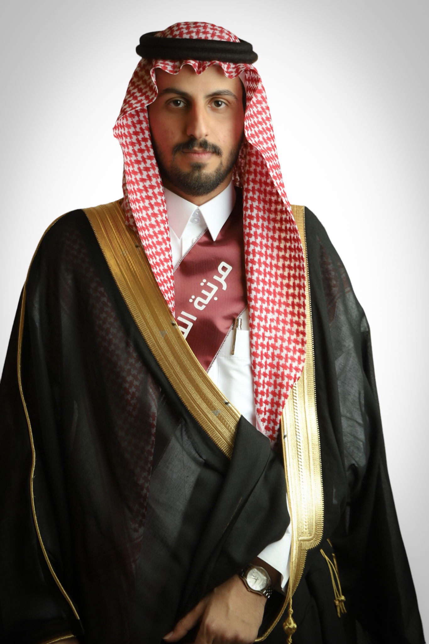 خريجيين كلية الصيدلة