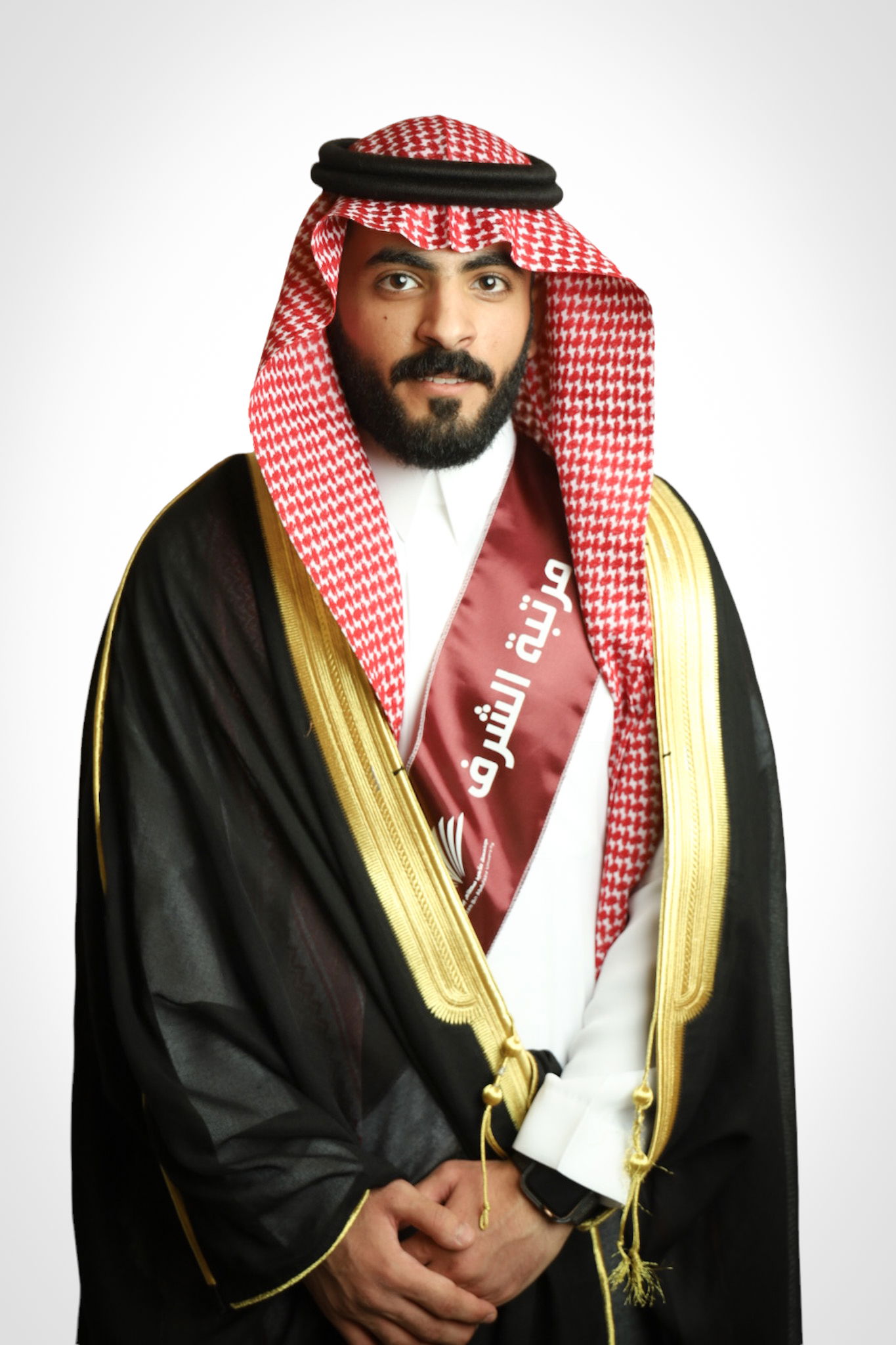 خريجيين كلية الصيدلة