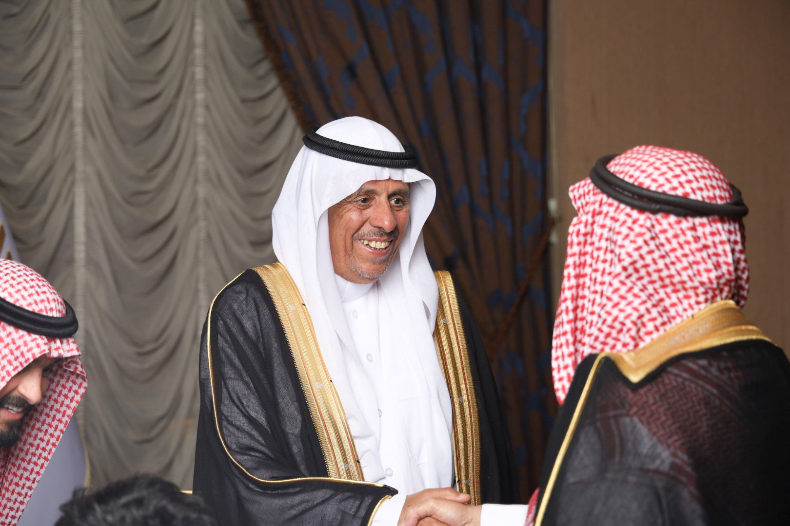 زواج(فهد بن خالد الماجد)