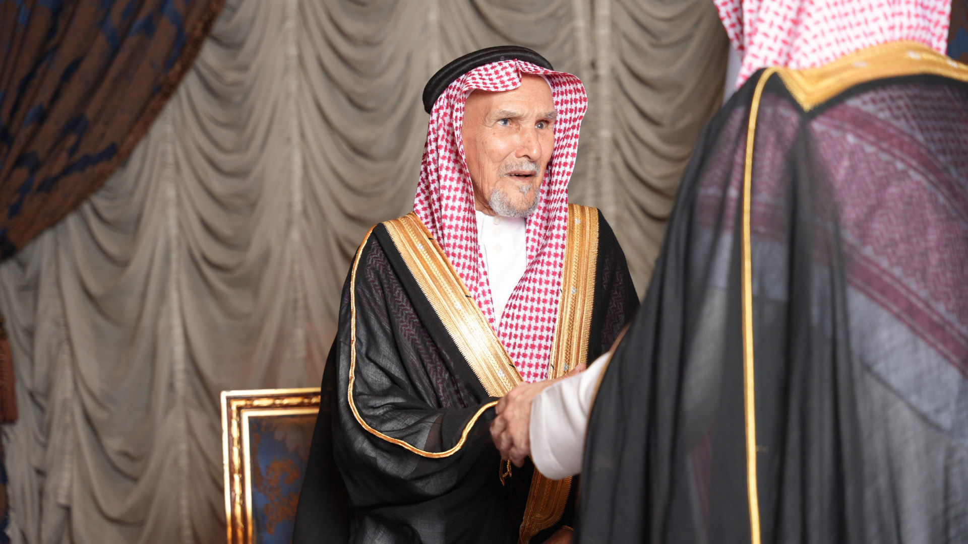 زواج(فهد بن خالد الماجد)