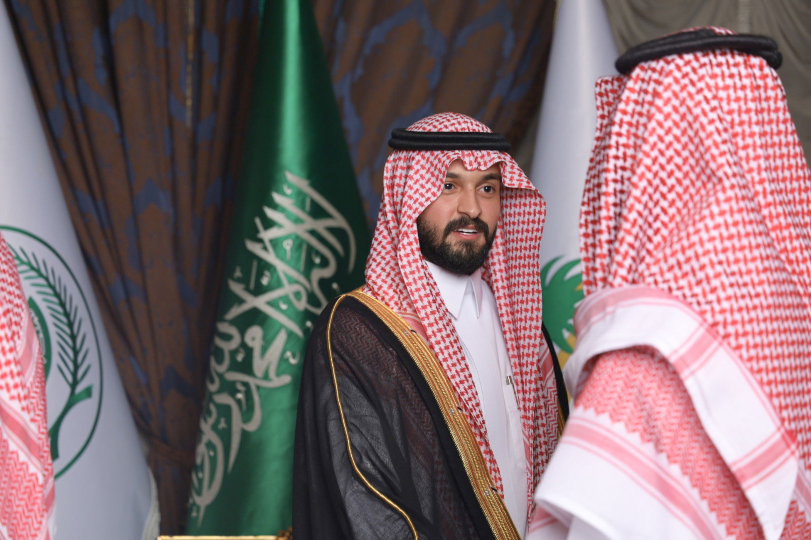 زواج(فهد بن خالد الماجد)