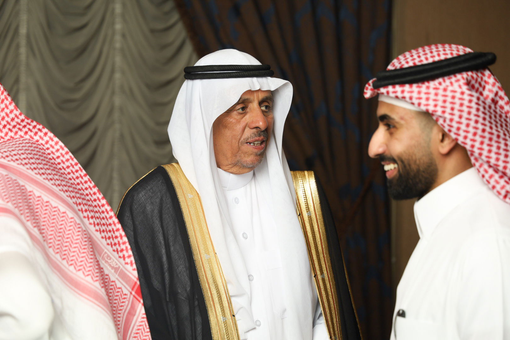 زواج(فهد بن خالد الماجد)