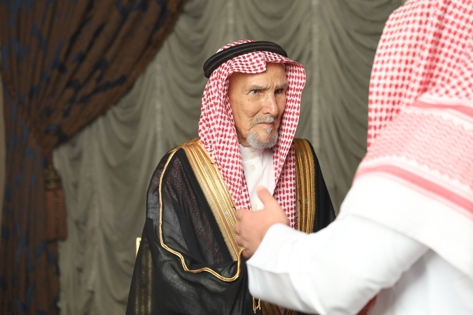 زواج(فهد بن خالد الماجد)