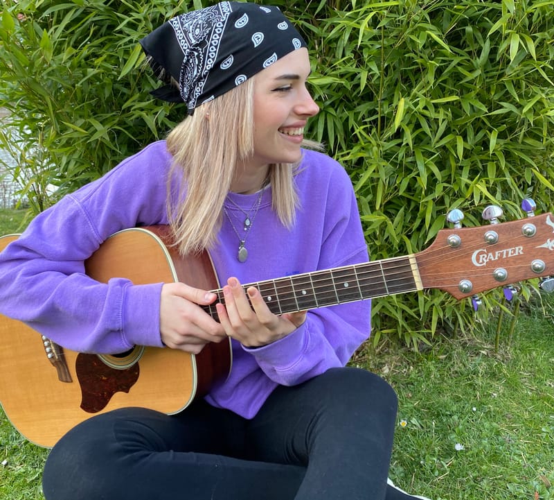 Singer/Songwriter