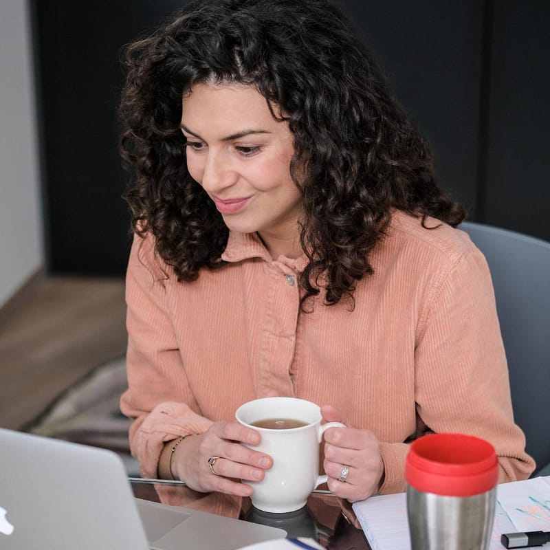 Tvořit komunikační strategie