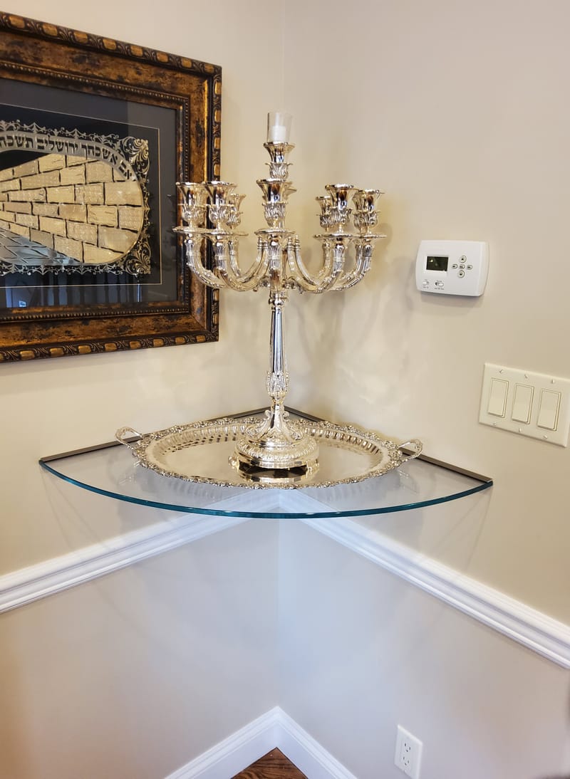 Custom Glass Shelving