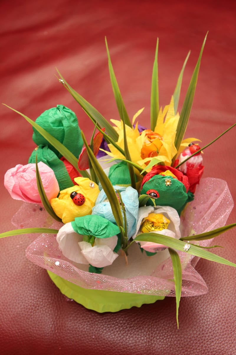 БУКЕТ ИЗ КОНФЕТ