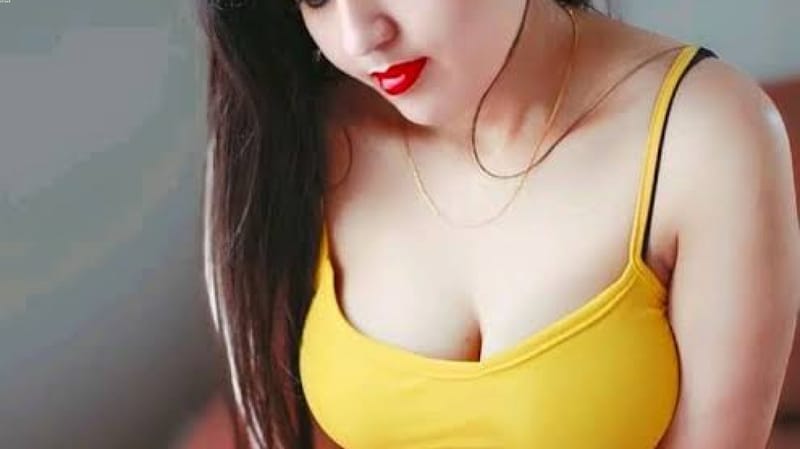Erotic Charming and Wealthy Delhi Escorts Girl