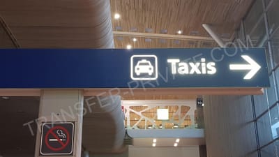 Must-know benefits of  Choosing Orly airport to Disneyland Paris