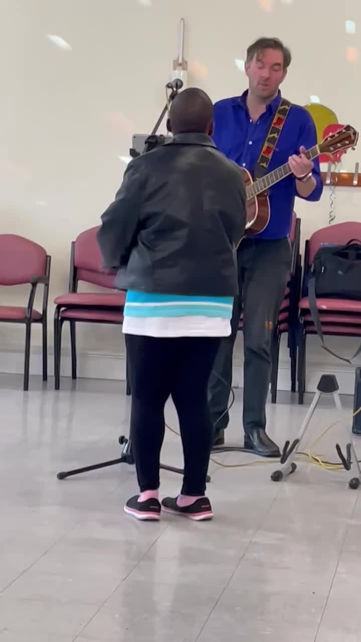 queens cross videos  video thumbnail