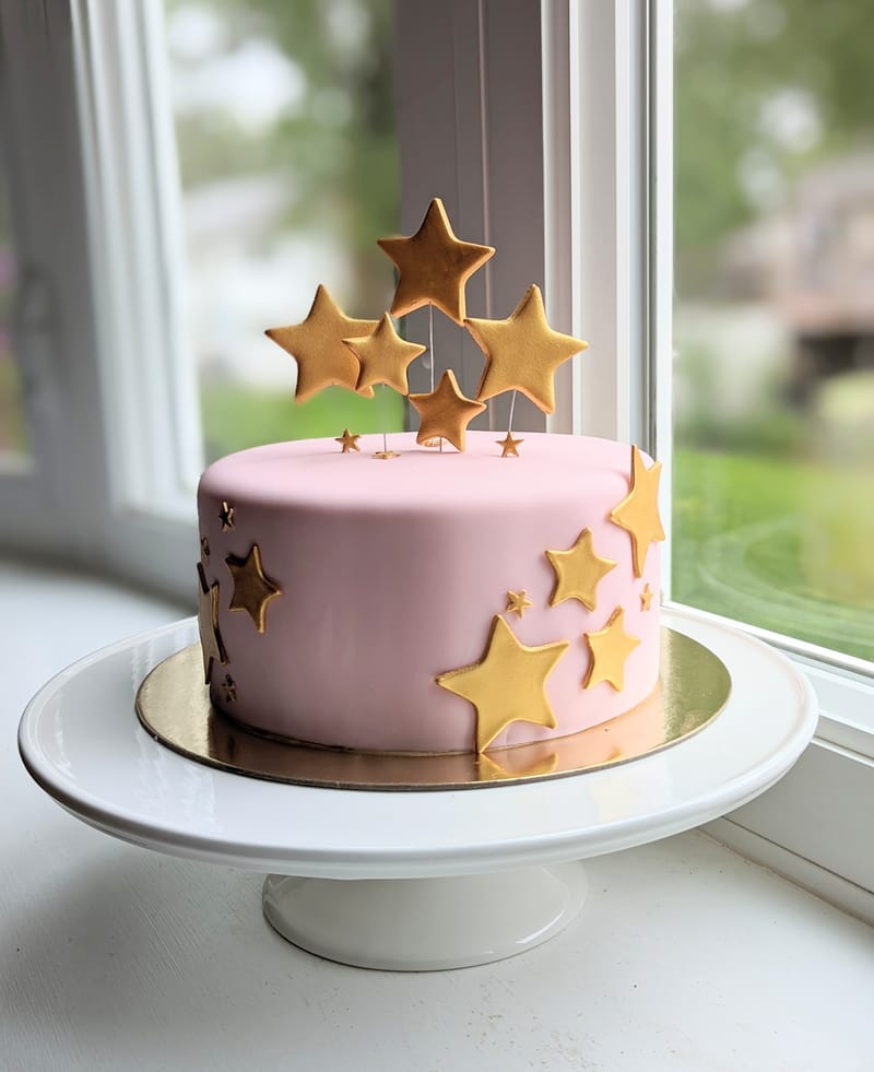 Pink and Gold Stars Cake